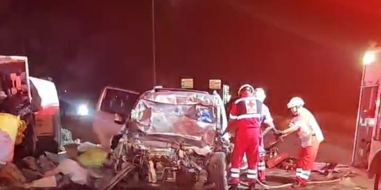 Choque por alcance en el crucero de "El Cuerudo" en ruta a SLM