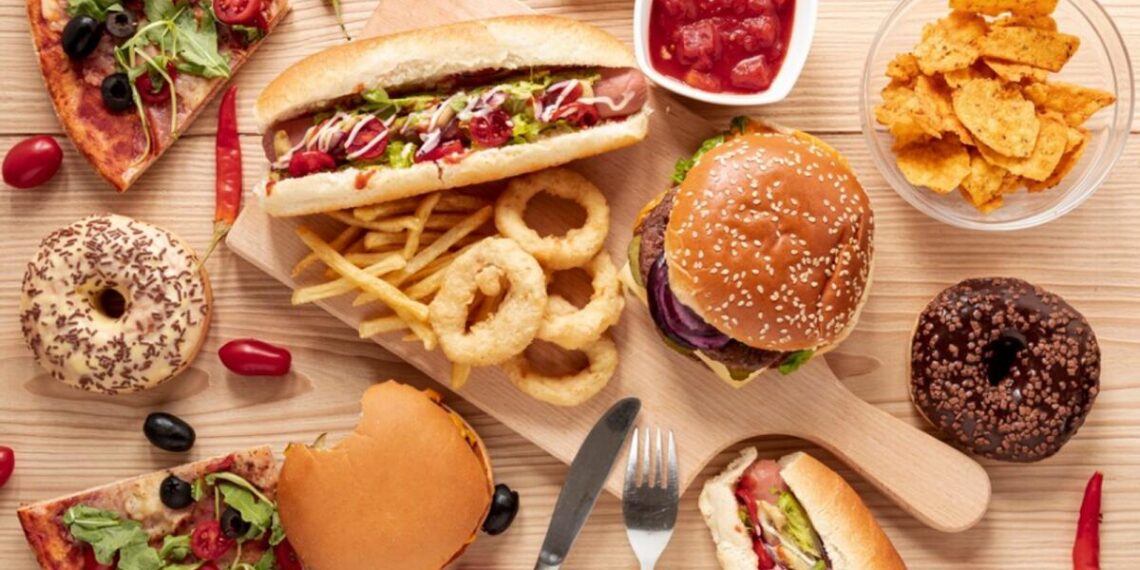 From ‘coloured’ beverages to coffee creamers, 7 food items nutritionists will avoid at all costs - News