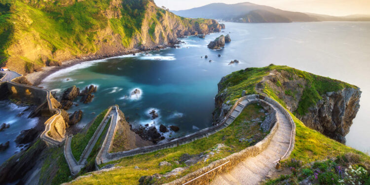 España en 42 escapadas imprescindibles para el puente de diciembre