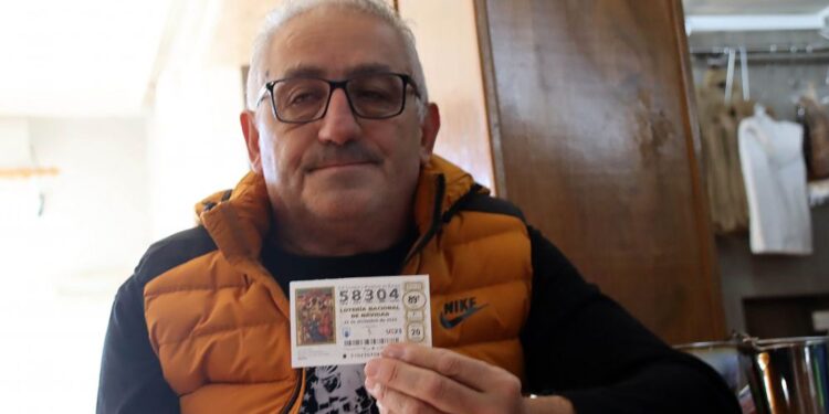 La administración de El Crucero reparte cerca de 1,5 millones de euros en el Sorteo de Navidad