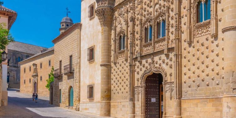 Esta belleza renacentista es el pueblo más bonito al que viajar en diciembre para National Geographic este