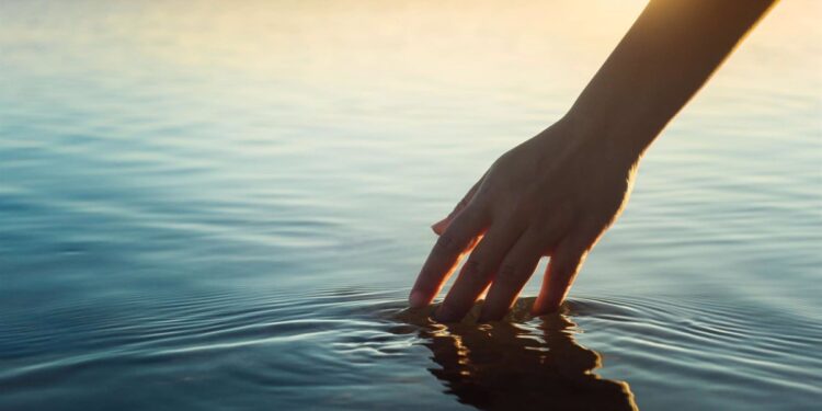 WTTC revela un descenso del uso del agua en el turismo a medida que los viajes continúan creciendo