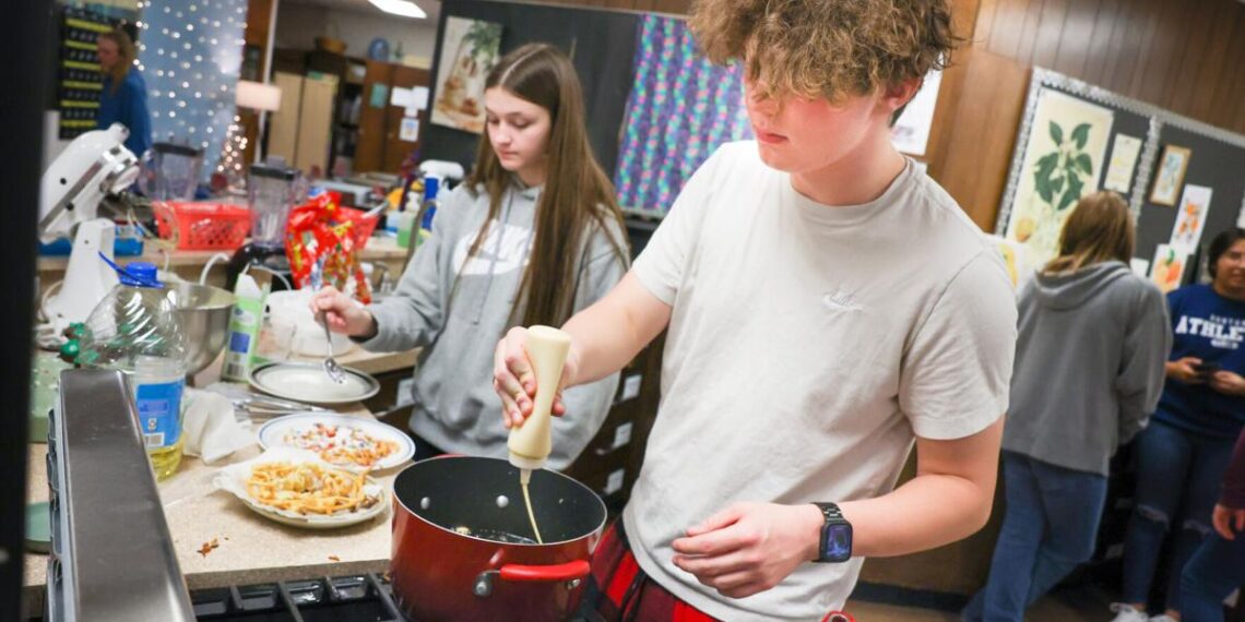 Students tackle food truck challenge at Clinton High School