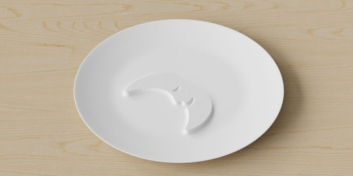 Hotel chain unveils English breakfast plate - that keeps soggy foods from touching others