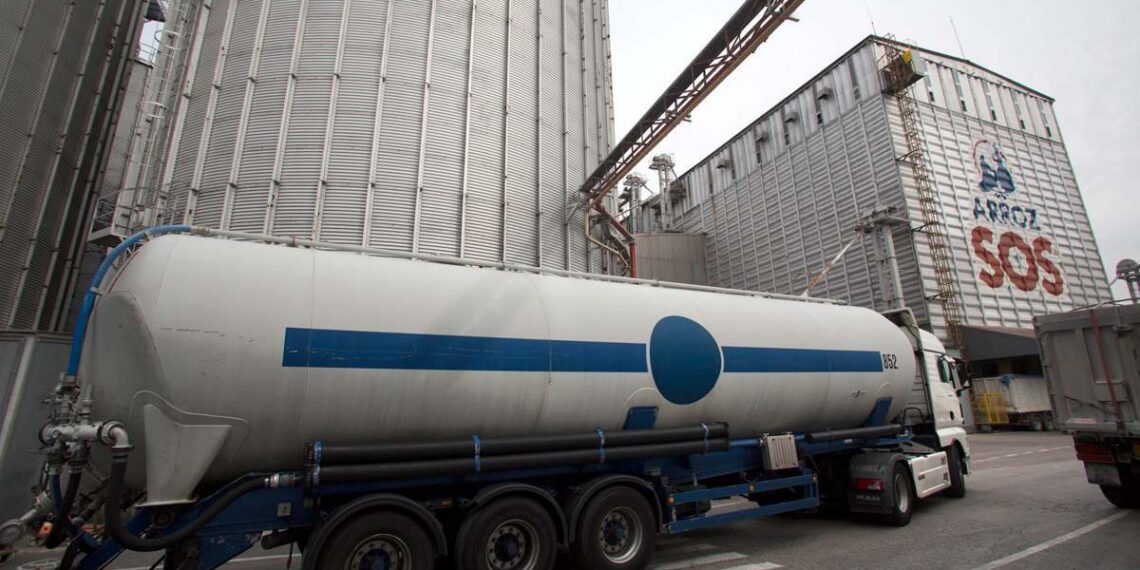 Los Hernández, Carceller y Comenge refuerzan sus posiciones en Ebro Foods