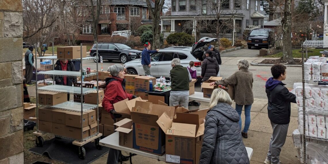 Rose's Bounty is fighting food insecurity with 'open hearts and helping hands'