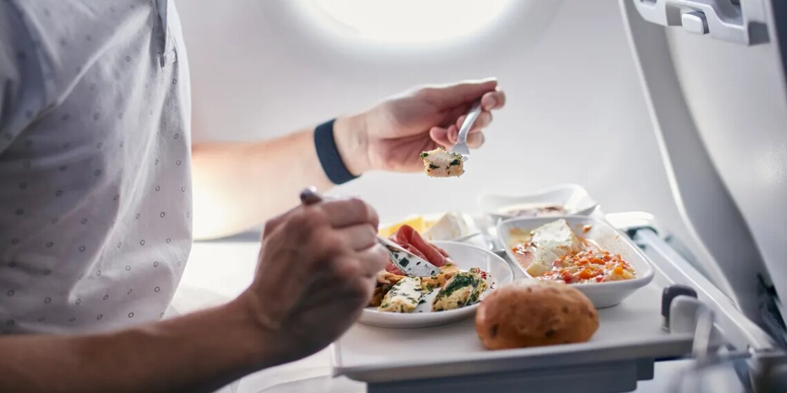The 10 Worst Foods to Eat Before Flying