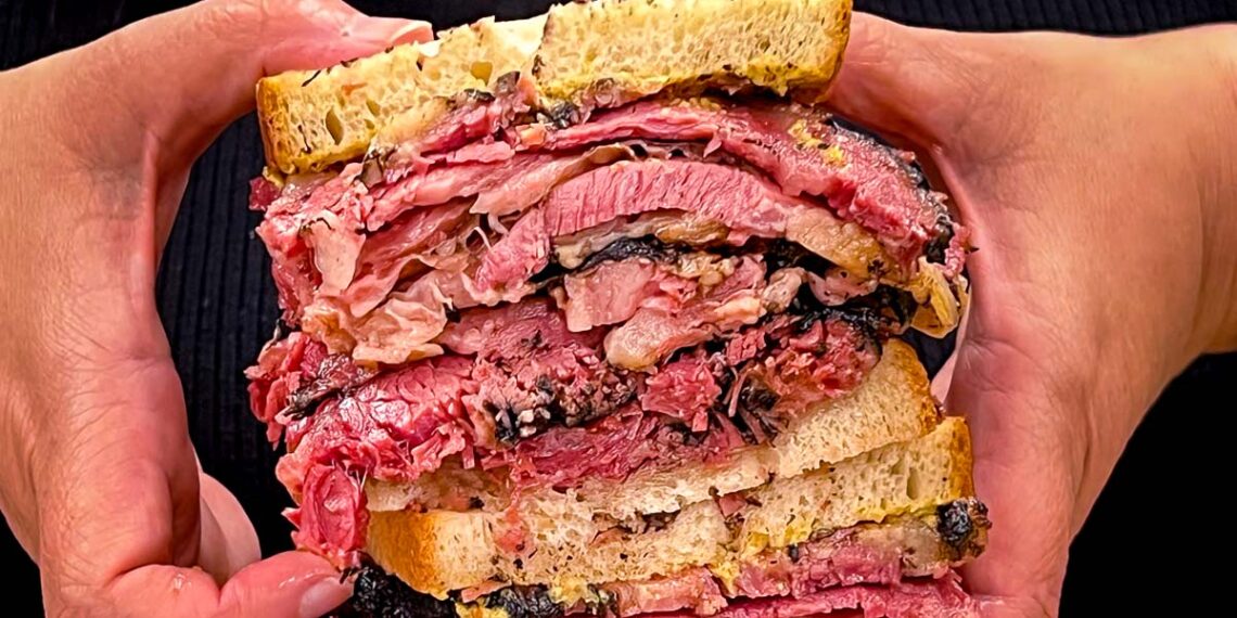 11 Iconic NYC Restaurants