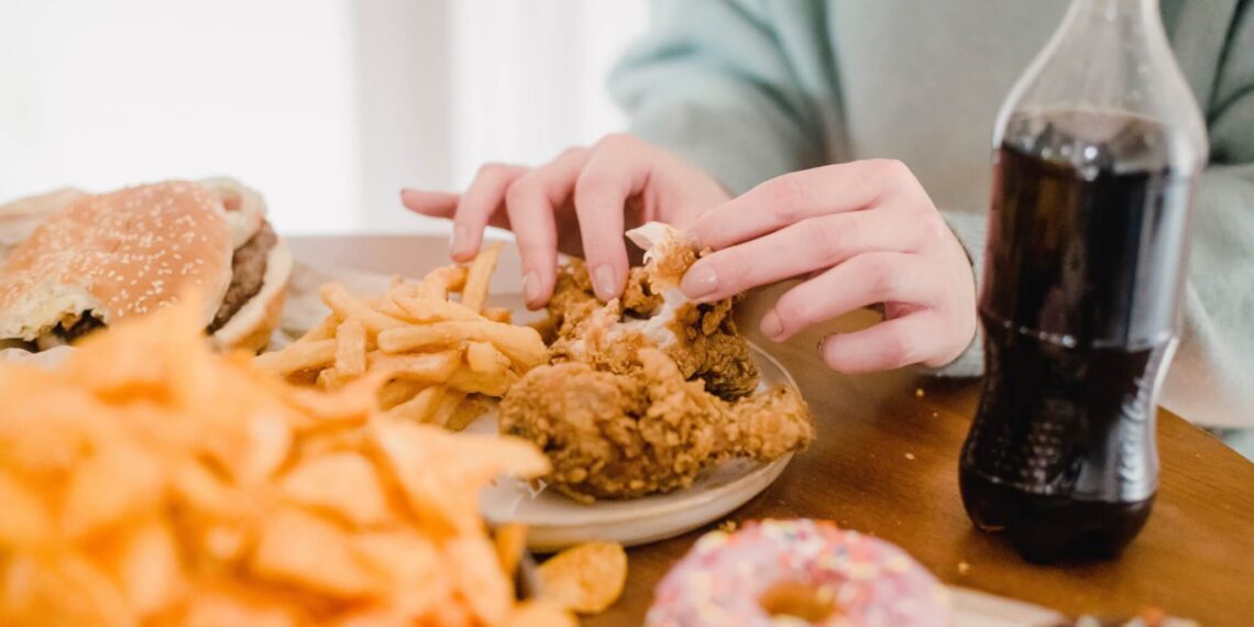 Fatty foods may be the worst thing to eat when dealing with stress