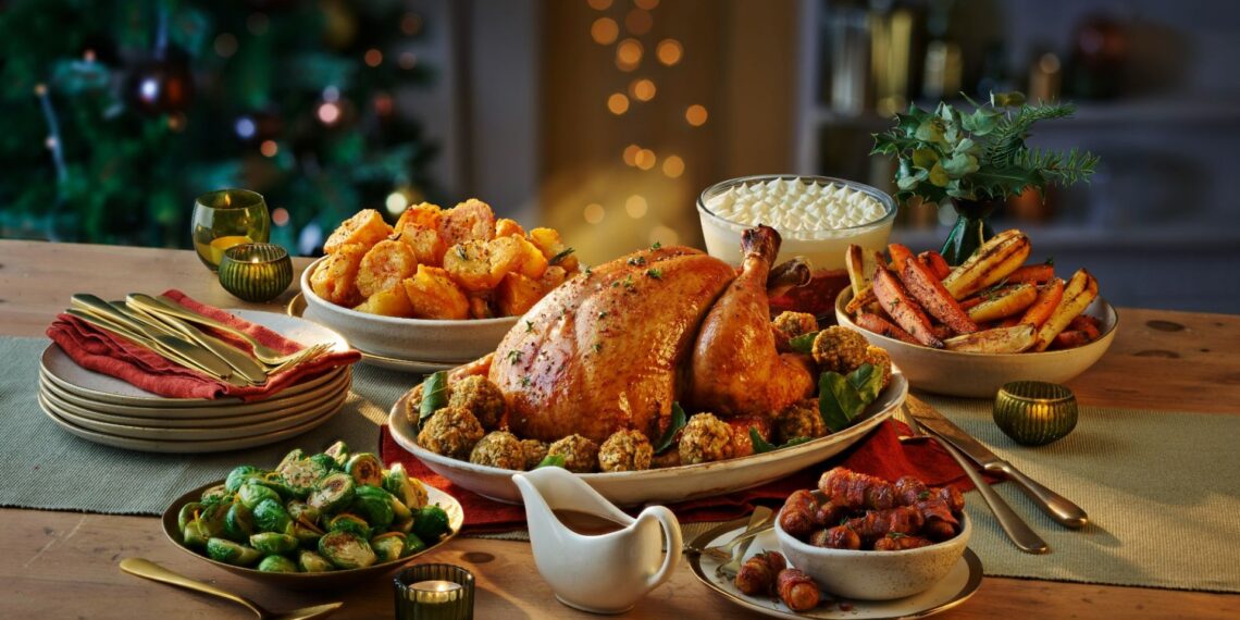 Shoppers rush to buy Sainsbury's 'festive roast' with nine foods for less than £4 - and pigs in blankets are included