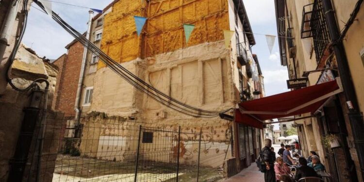 Los hogares de El Crucero casi duplican la renta de los del oeste del Casco Viejo de Miranda