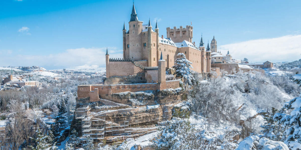 los castillos y monumentos que inspiraron sus películas