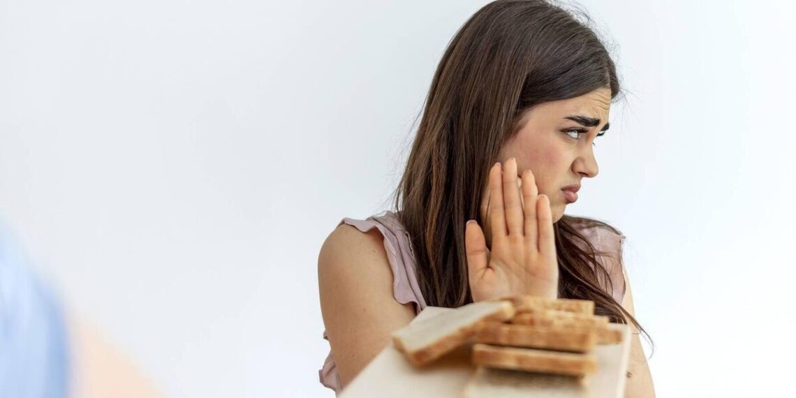 My teenage daughter wants to eat gluten-free foods, is it safe for her?
