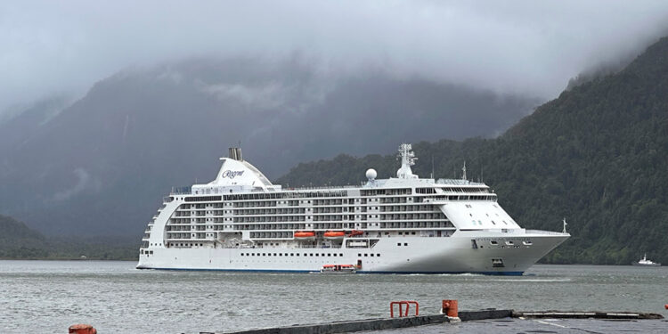 Temporada de Cruceros 2023-2024 en Emporcha continuará con 2 nuevas recaladas durante diciembre