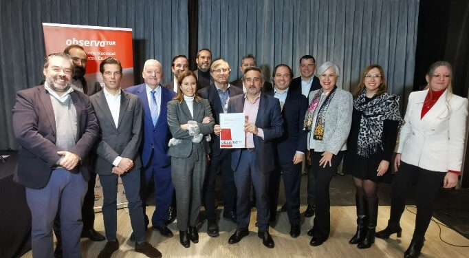 Una de cada tres agencias de viajes planea aumentar el número de trabajadores en 2024, según ObservaTUR