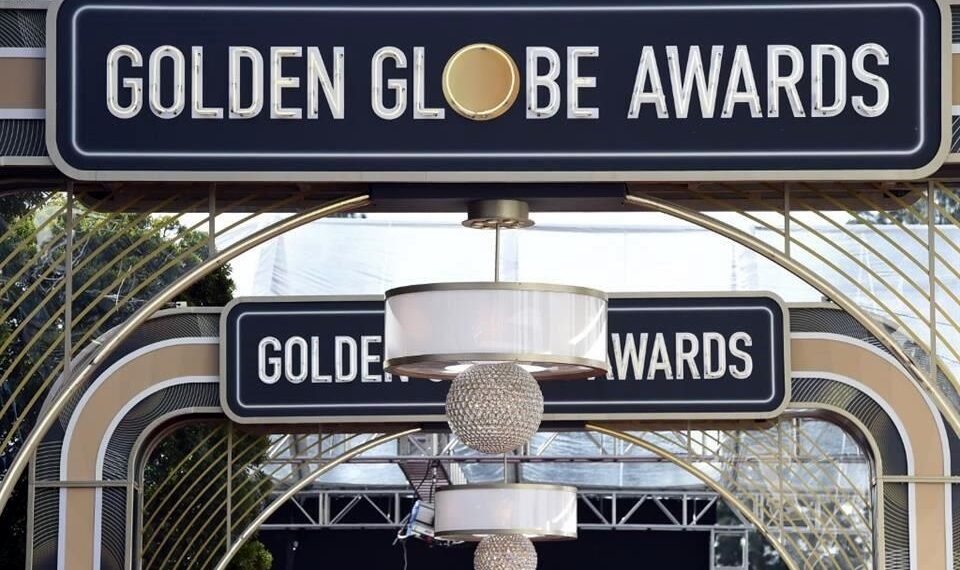 Jet, tatuajes y crucero en regalos de los Globos de Oro