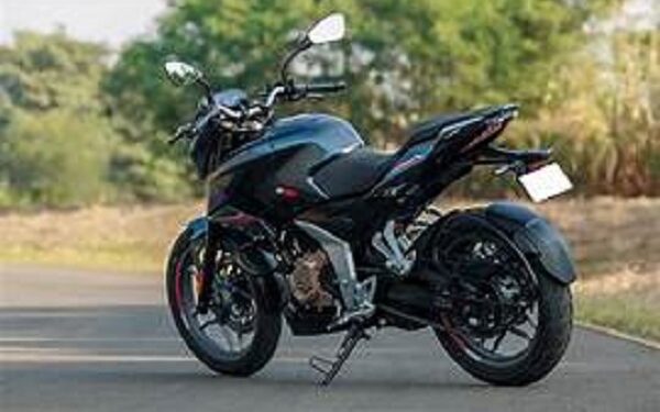 Tres modelos BAJAJ, para empezar en el mundo del motociclismo
