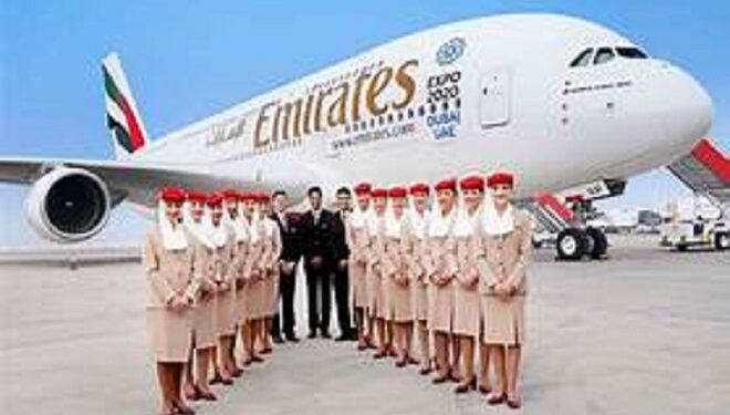 Emirates se prepara para contratar a 5,000 tripulantes de cabina de los seis continentes en 2024