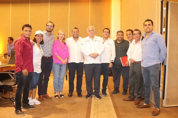 Reactivación de Acapulco avanza con el trabajo de los tres órdenes de gobierno y el sector privado
