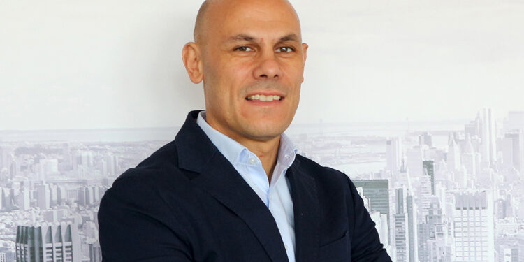 Floro considera que las agencias de viajes “ganarán importancia” en el contexto actual.