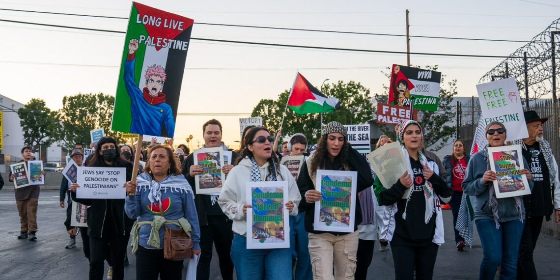 LA protest in support of Palestine.