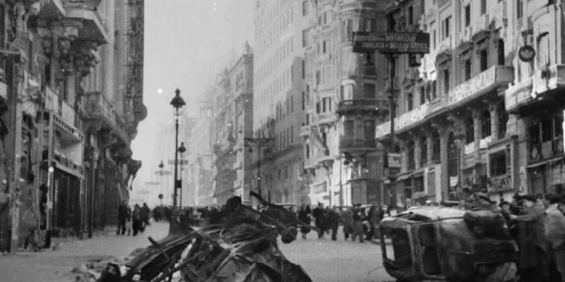 la otra cara de los corresponsales durante la Guerra Civil
