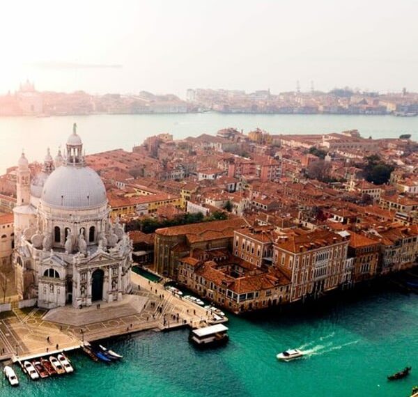 El próximo desfile Crucero de Max Mara zarpará desde Venecia