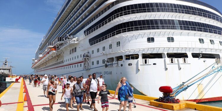 VENDRÁN MÁS DE 100 CRUCEROS A PROGRESO ESTE AÑO, PIDEN QUE TURISTAS PUEDAN PERNOCTAR EN EL PUERTO – Yucatan Ahora