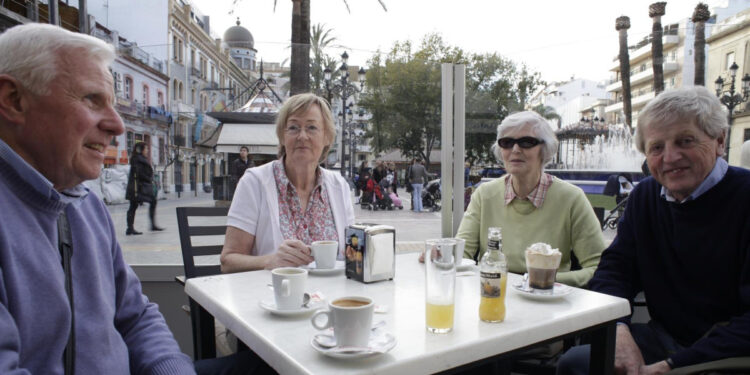 Estas son las personas que pueden disfrutar de descuentos en los viajes del Imserso