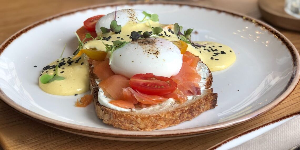 Expert says these foods will keep you warm at night and help you sleep