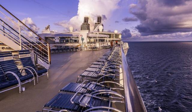 Es de EE. UU., estuvo en 110 cruceros y dio consejos para ahorrar dinero en los barcos