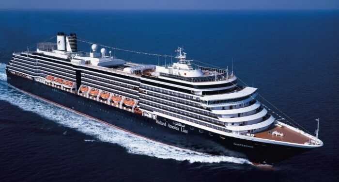 Crucero Oosterdam opera a la gira en Puerto Montt