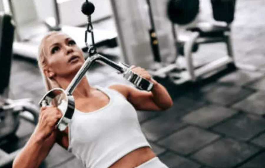 Gym Diet: What To Eat Before, During & After a Workout