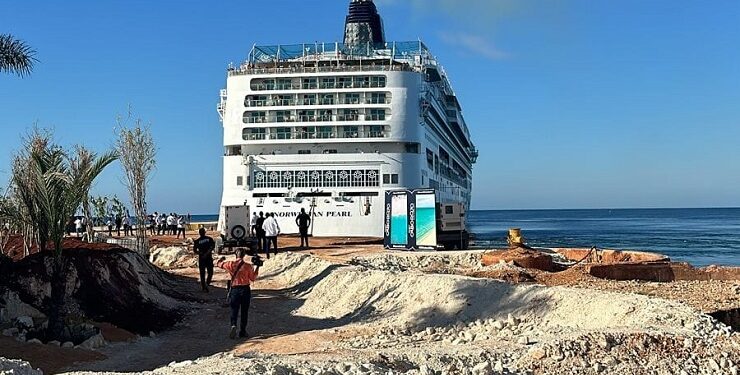 R. Dominicana se empeña en abrir Pedernales a los cruceros