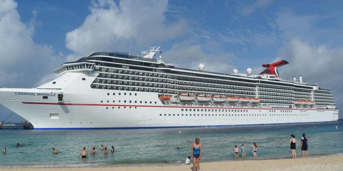 CONTAMINACIÓN: El Gobierno dice que no puede restringir el número de cruceros en los puertos