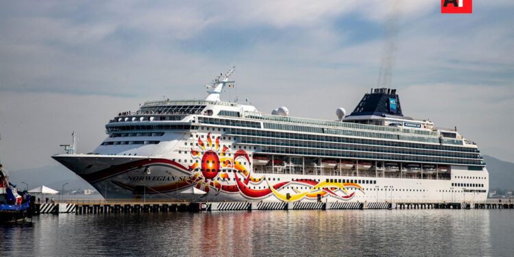 Proyectan visita de más de 11 mil turistas internacionales, en 5 cruceros diferentes que llegarán a Manzanillo este mes de enero | AFmedios .