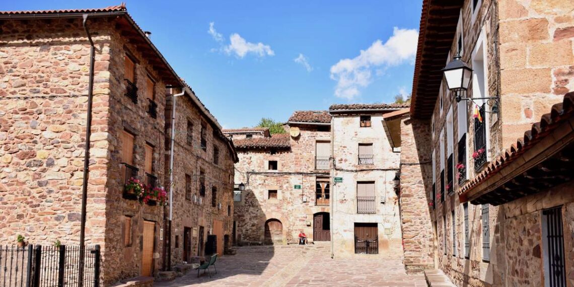 Los pueblos casi homónimos que son la joya mejor guardada de La Rioja