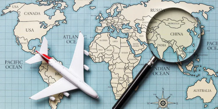 Otro amparo más contra el DNU de Milei: las agencias de viaje piden su inconstitucionalidad