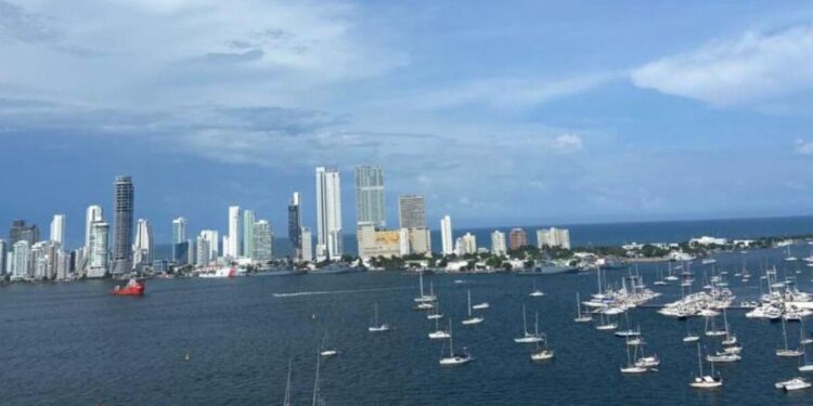 En Cartagena dos franceses pretendían abordar crucero con droga camuflada en su cuerpo