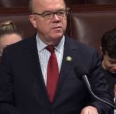 Daily Hampshire Gazette - McGovern legislation would ease access to medically necessary foods