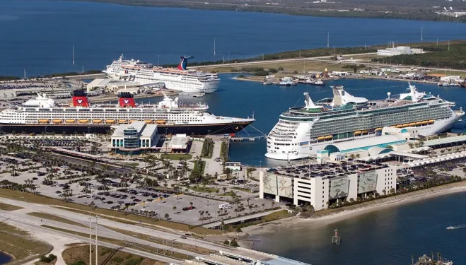 Puerto Cañaveral supera récord de pasajeros en diciembre