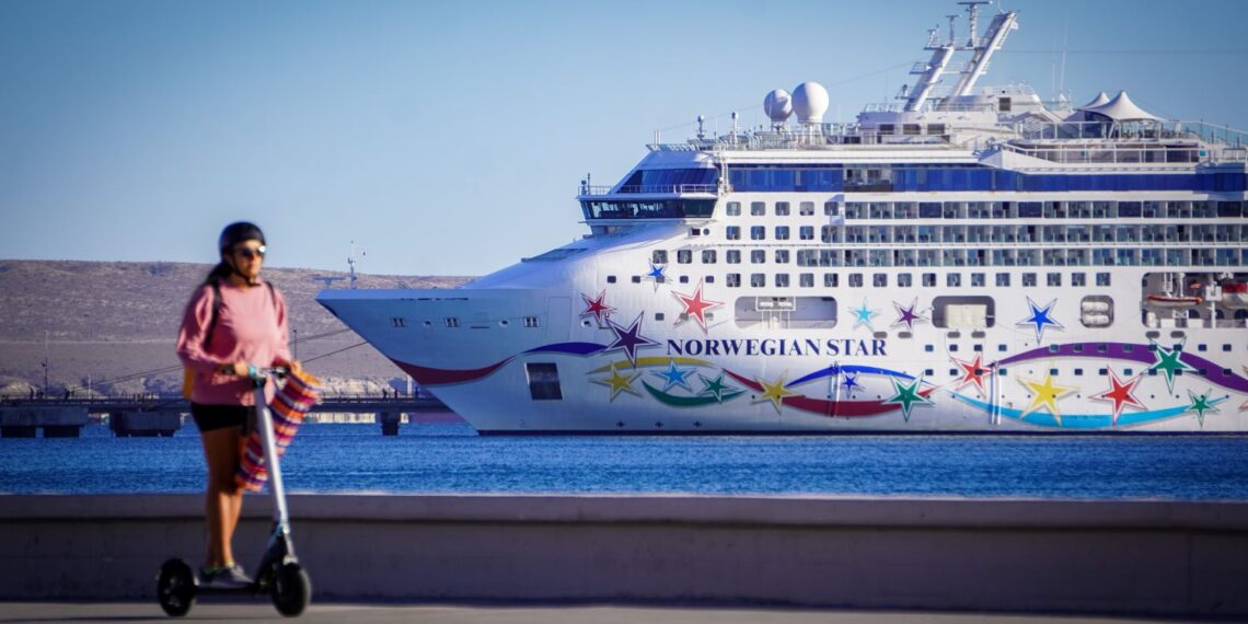 Puerto Madryn recibirá 23 recaladas de cruceros entre enero y febrero