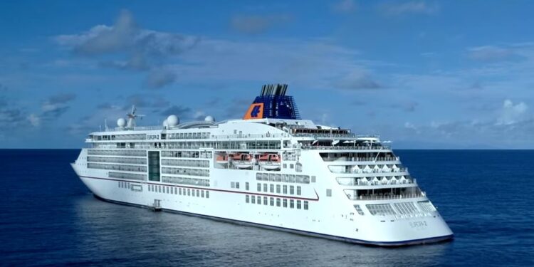 Punta Arenas recibe al crucero Europa 2
