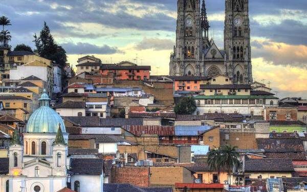 Quito aparece en dos artículos de la revista Vogue de los mejores destinos para visitar en el 2024
