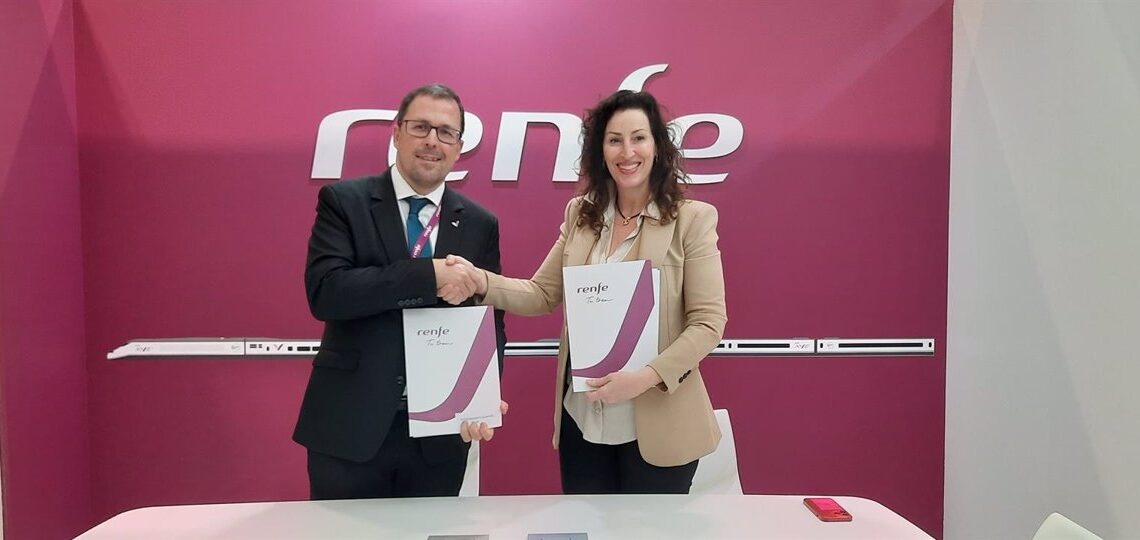 Renfe y el Ayuntamiento de Almería promocionarán el tren para viajes de turismo y negocios