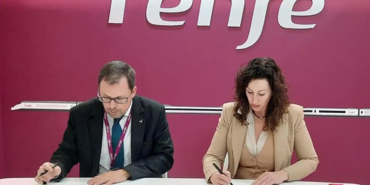 Renfe y el Ayuntamiento de Almería promocionarán el tren para viajes de turismo y negocios