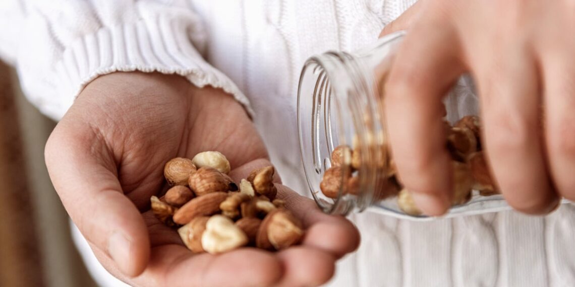 Feeling Sluggish? Try These 5 Foods That Can Help You Combat Winter Laziness
