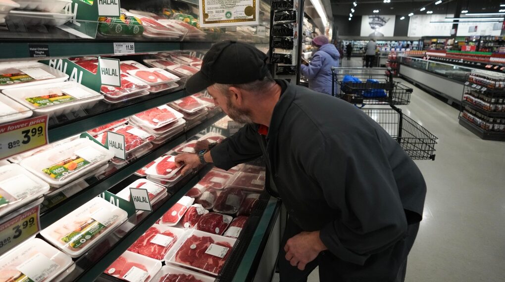 Which foods cost more in Canada? Juice, vegetables increased