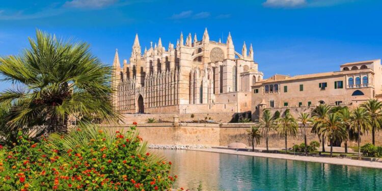 10 viajes de El Corte Ingles para mujeres mayores de 60 años por menos de 500 euros