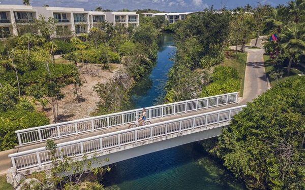 Andaz Mayakoba, el resort perfecto para una escapada de self-care durante el mes del amor 